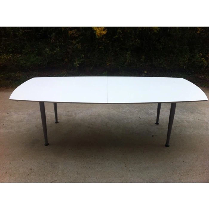 Spisebord i hvid laminat